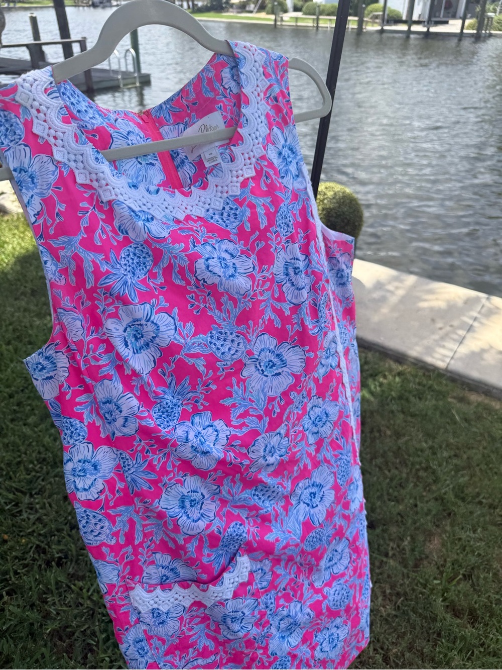 Lilly Pulitzer - Picture 8 of 10